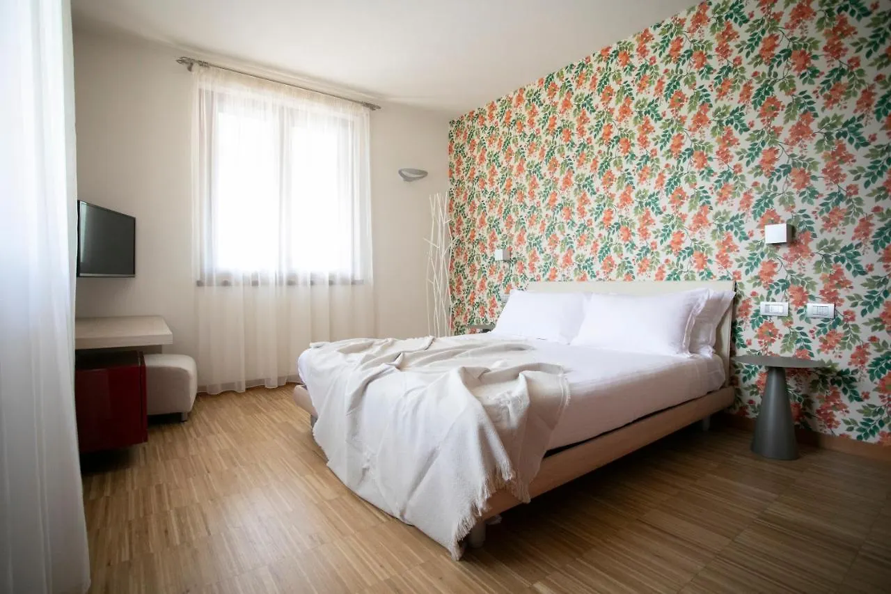 Ai Ronchi B&B Riva di Solto