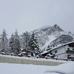 https://grazioso-appartamento-in-casa-di-montagna-a-san-vito-di-cadore.hotelinveneto.com